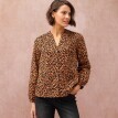 Propínací halenka s mao límečkem, potisk leopard