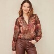 Halenka se stojáčkem a nabíranými rukávy, voál s patchwork potiskem