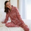 Flanelové pyžamo s kabátkem na knoflíky a s potiskem hvězdiček