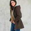 Parka s kapucí a sherpa
podšívkou