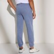 Pantaloni terminați cu tivuri elastice
