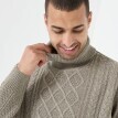 Sweter z golfem