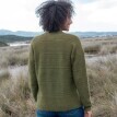 Pulover cu nasturi, confecționat din tricot umplute