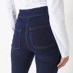 Blugi bootcut pentru siluete mici