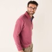 Hanorac călduros cu guler polo și broderie pe față