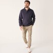Hanorac călduros cu guler polo și broderie pe față