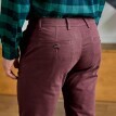 Spodnie chino z gumką w pasie po bokach