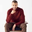 Pulover cu guler înalt din 80% lână
