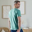 Tricou cu guler rotund și mâneci scurte