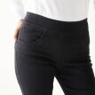 Pohodlné bootcut džegíny, pro malou postavu
