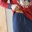 Pijamale cu imprimeu și decolteu în V și pantaloni