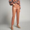 Pantaloni slim din imitație de piele 7/8