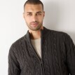 Pulover cu fermoar și model cu împletituri