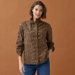 Košilová halenka s leopardím vzorem