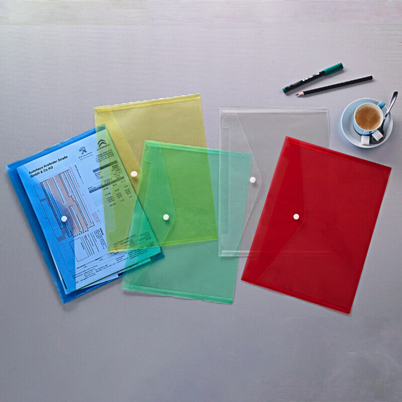 5 kolorowych folderów na dokumenty