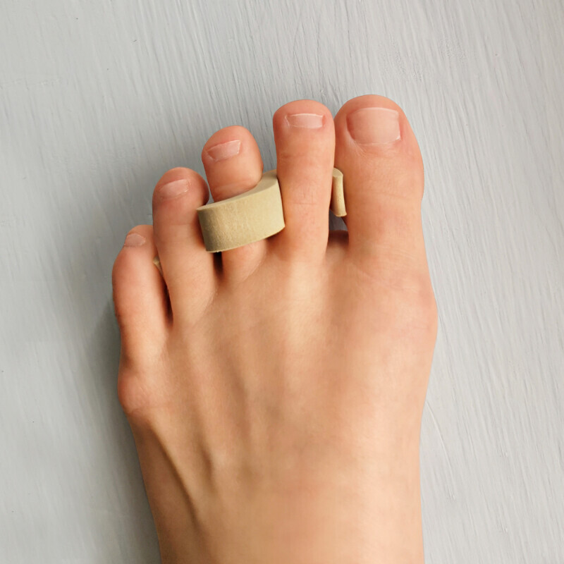 2 tampoane pentru degetele de la picioare înțepenite