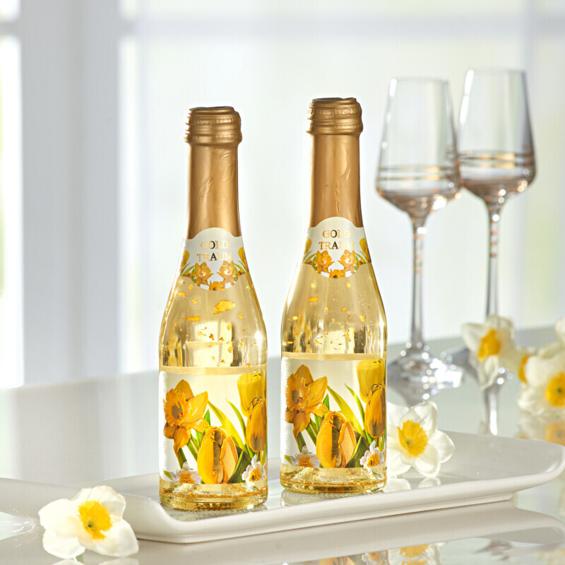 Egy üveg Golden Dream pezsgő