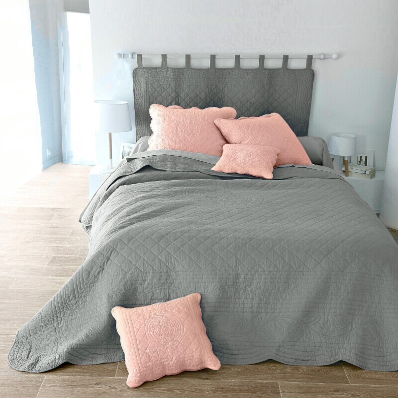 Cassandre cuvertură de pat matlasată de culoare unică Cassandre