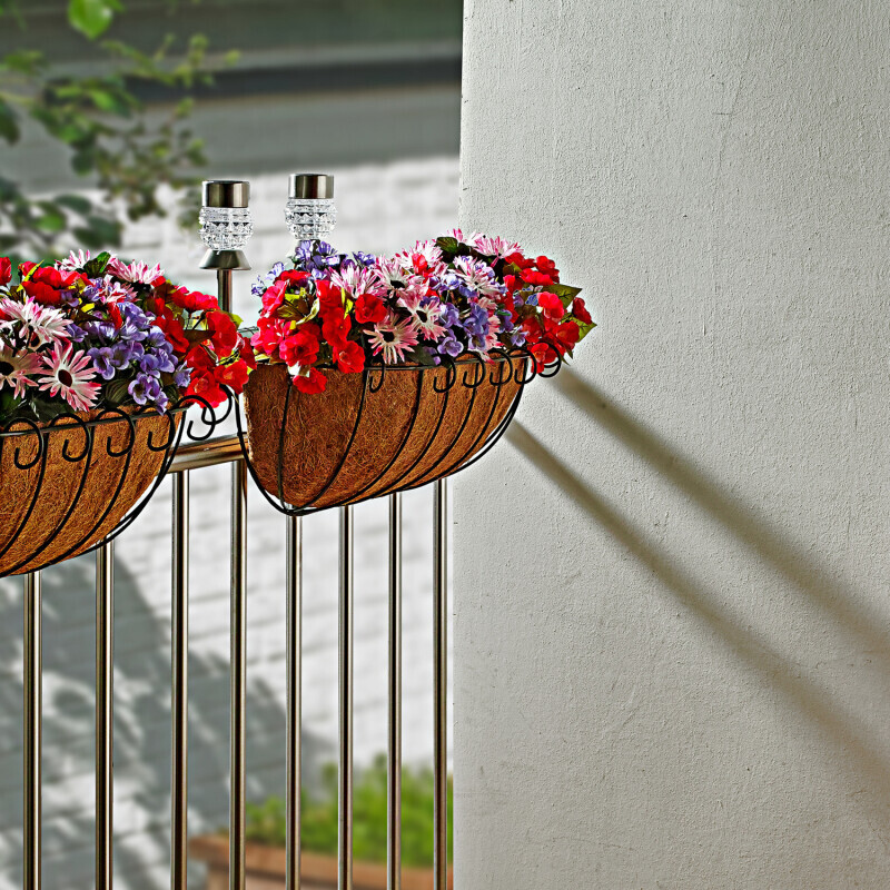 Coș pentru plantele de pe balcon