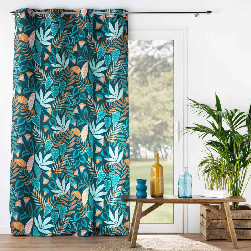 Závěs s potiskem listů