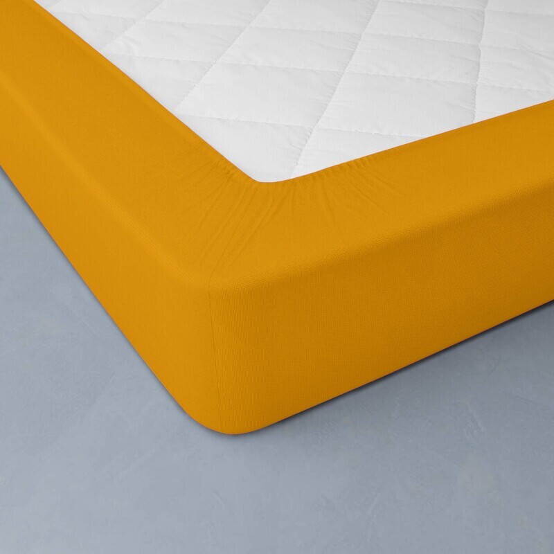 Jednobarevné napínací prostěradlo zn. Colombine® s hloubkou rohů 32 cm, z polycotonu