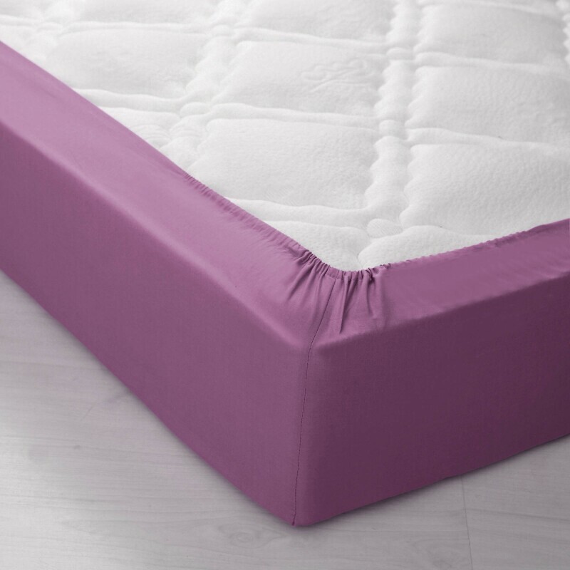 Jednobarevné napínací prostěradlo zn. Colombine® s hloubkou rohů 32 cm, z polycotonu