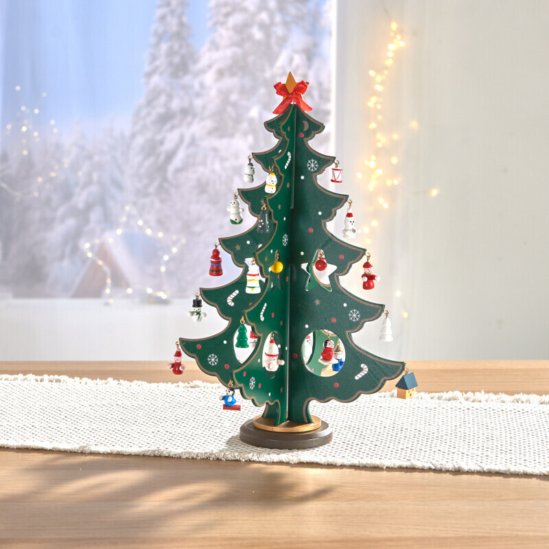 Drewniana choinka bożonarodzeniowa