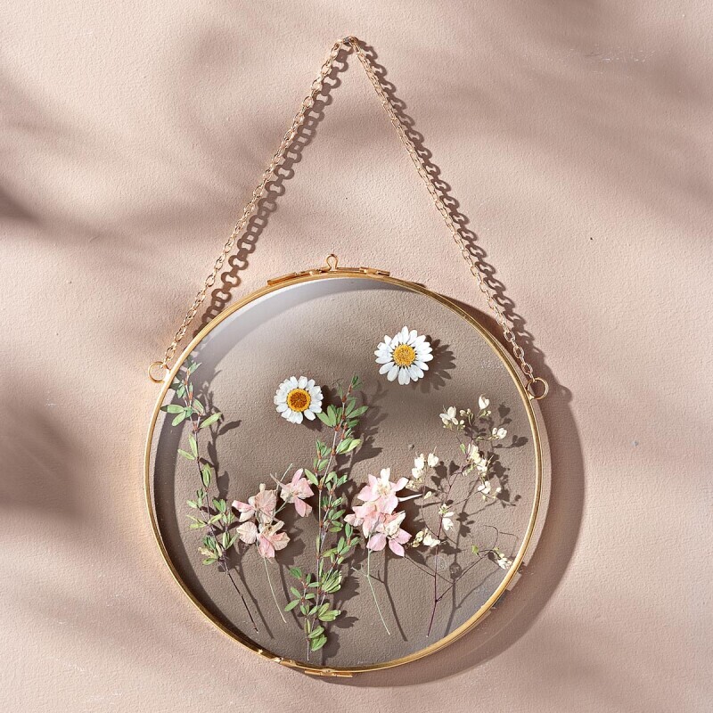 Okrągły obraz z suszonymi kwiatami Flore