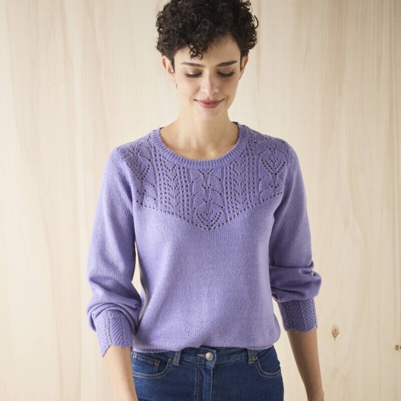 Pulovr s ažurovým vzorem