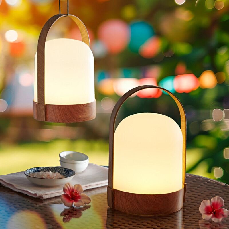 Latarka LED z uchwytem