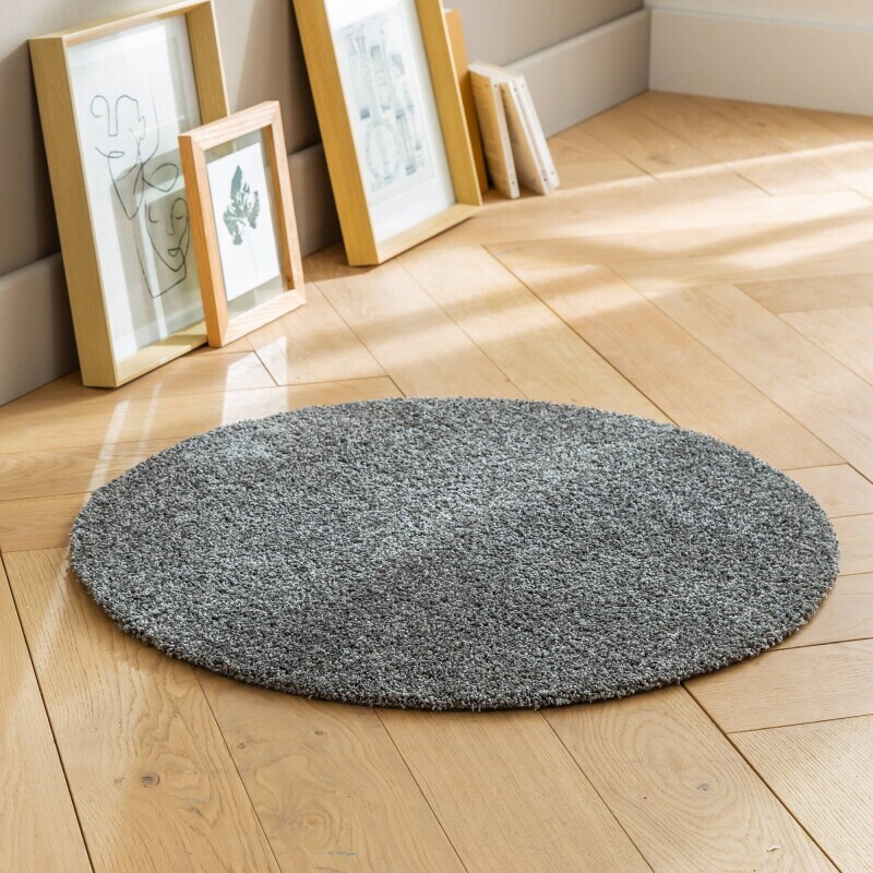 Jemný a hebký buklé koberec