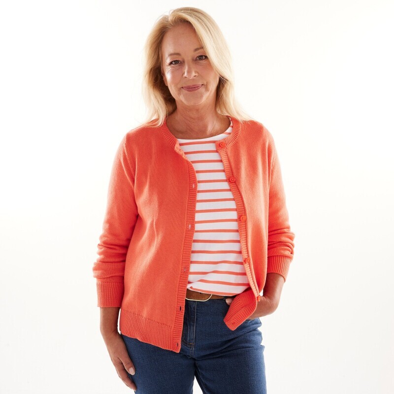 Sweter zapinany na guziki