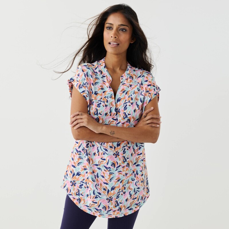 Tunika s ohrnutými rukávy a potiskem