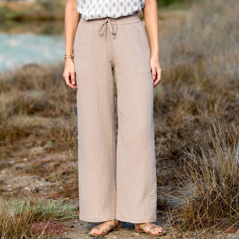 Muślinowe spodnie z wysokim stanem i szerokimi nogawkami