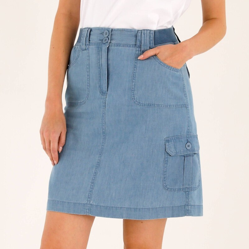 Krátká džínová sukně s kapsami