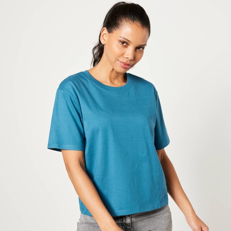 Voľné tričko s krátkymi rukávmi