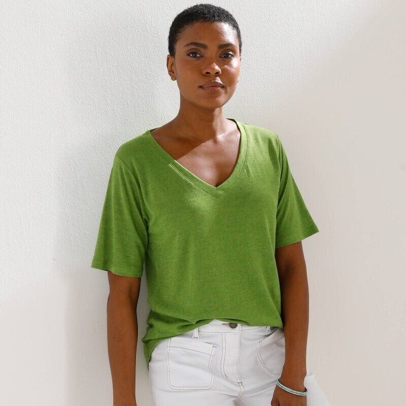 Tričko s prímesou ľanu a výstrihom do ,,V''