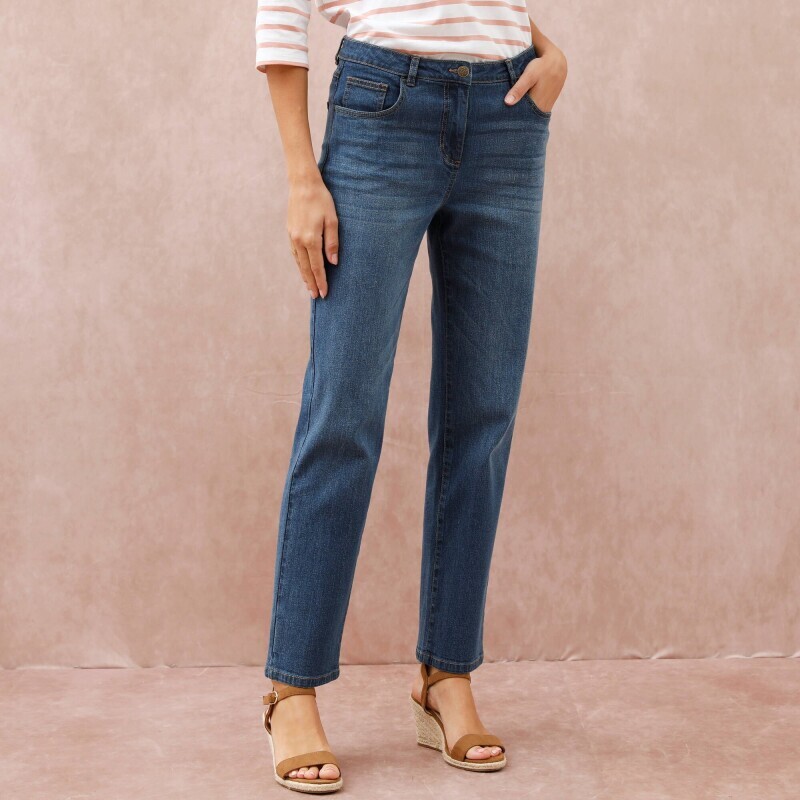 Rovné oprané džínsy s 5 vreckami