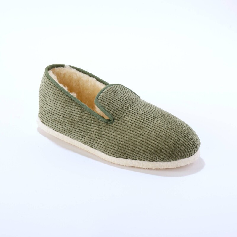 Manšestrové bačkory s vlněnou podšívkou