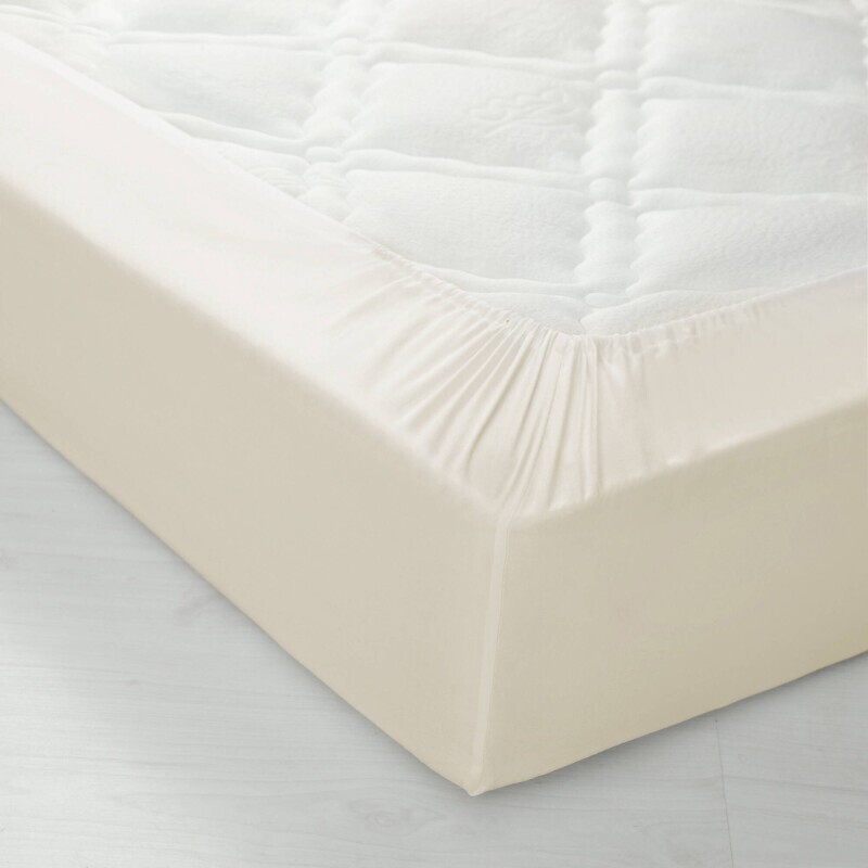 Jednobarevné napínací prostěradlo zn. Colombine® s hloubkou rohů 32 cm, z bavlny