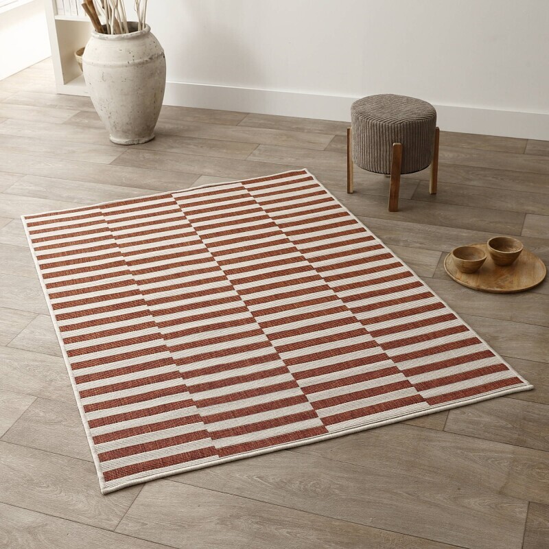 Obdĺžnikový pruhovaný obojstranný koberec
