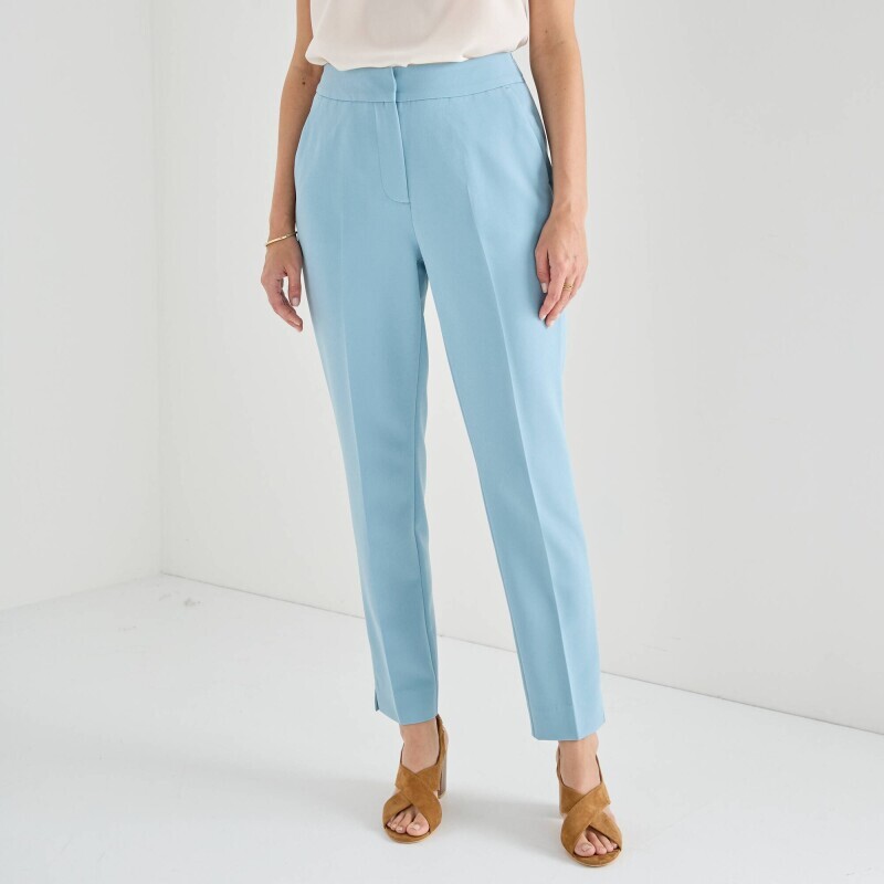 Jednofarebné cigaretové nohavice po členky