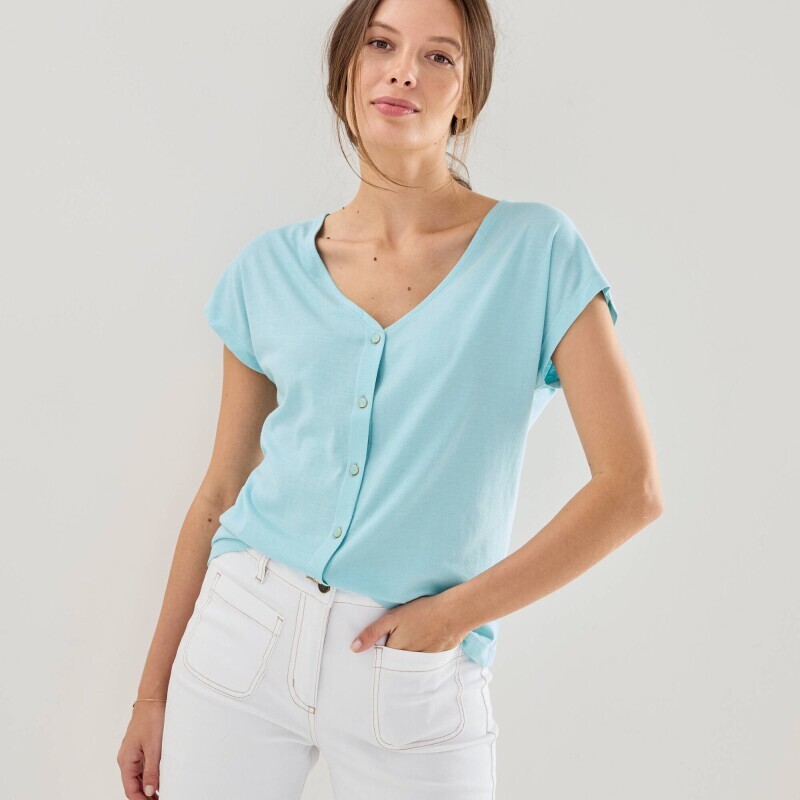 Tričko s výstrihom do V a gombíkmi