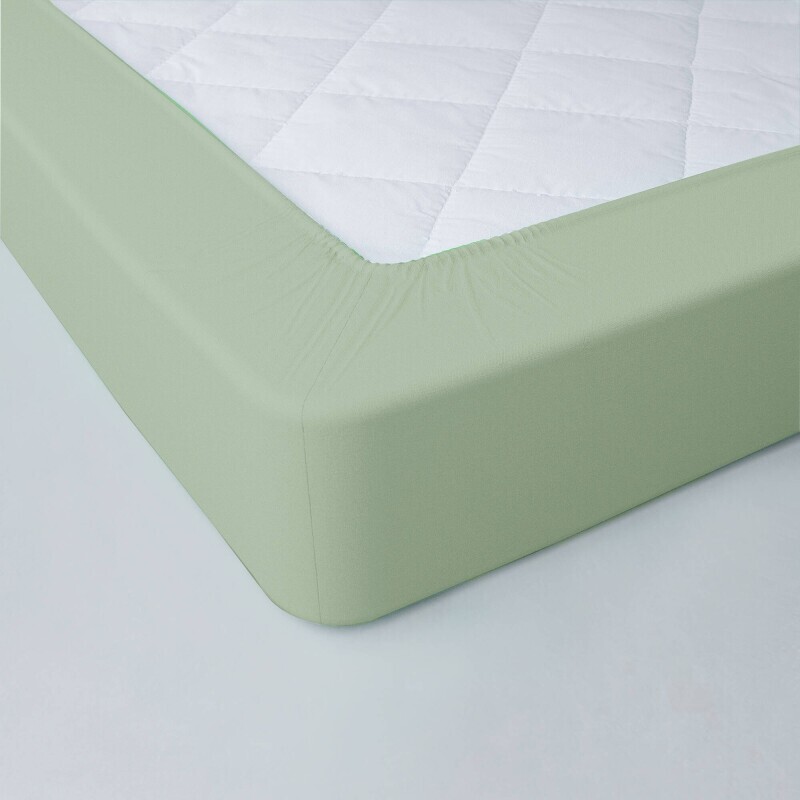 Jednofarebná napínacia plachta zn. Colombine® z džerseja s hĺbkou rohov 40 cm