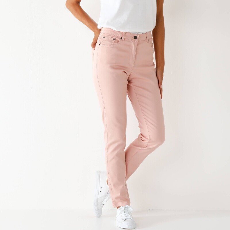 Úzke dlhé farebné nohavice