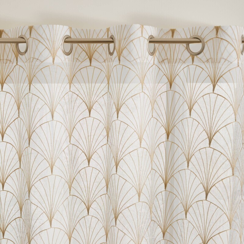 Voálová záclona se vzorem art deco, zakončení očky