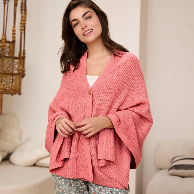 Pletené pončo s hladkým vzorem