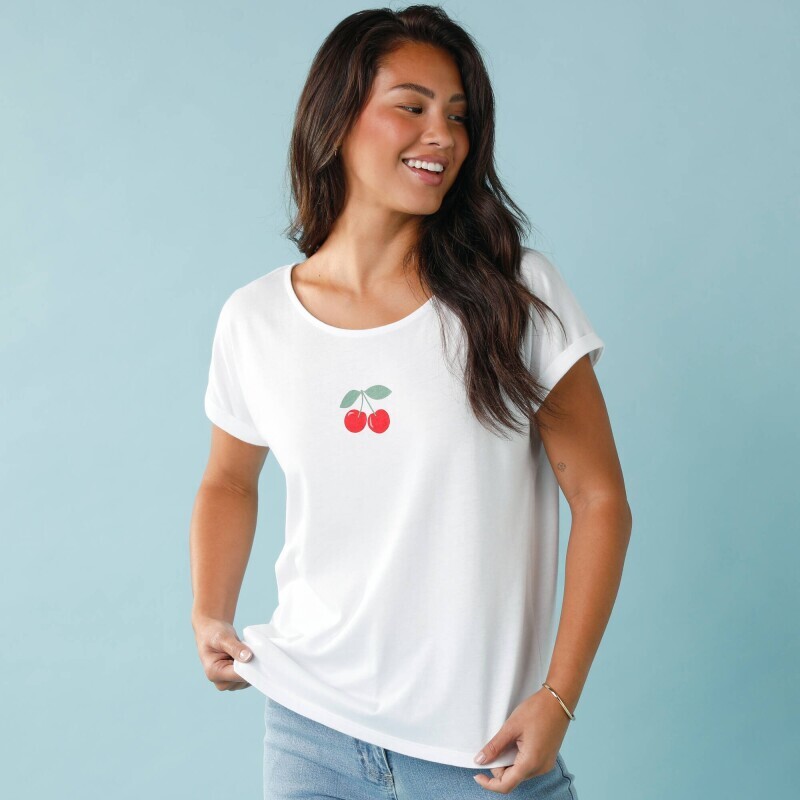 Tričko s potlačou čerešní, pre nižšiu postavu