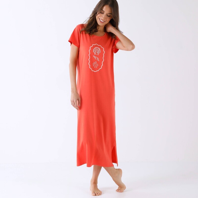 Dlhá nočná košeľa s potlačou mušličiek