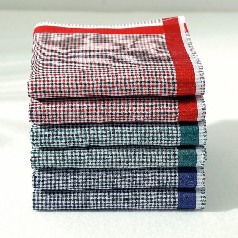 Zestaw 6 lub 12 chusteczek w kratkę